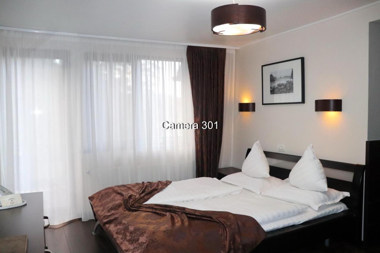 Hotel Complex Cochet Buşteni Exterior foto