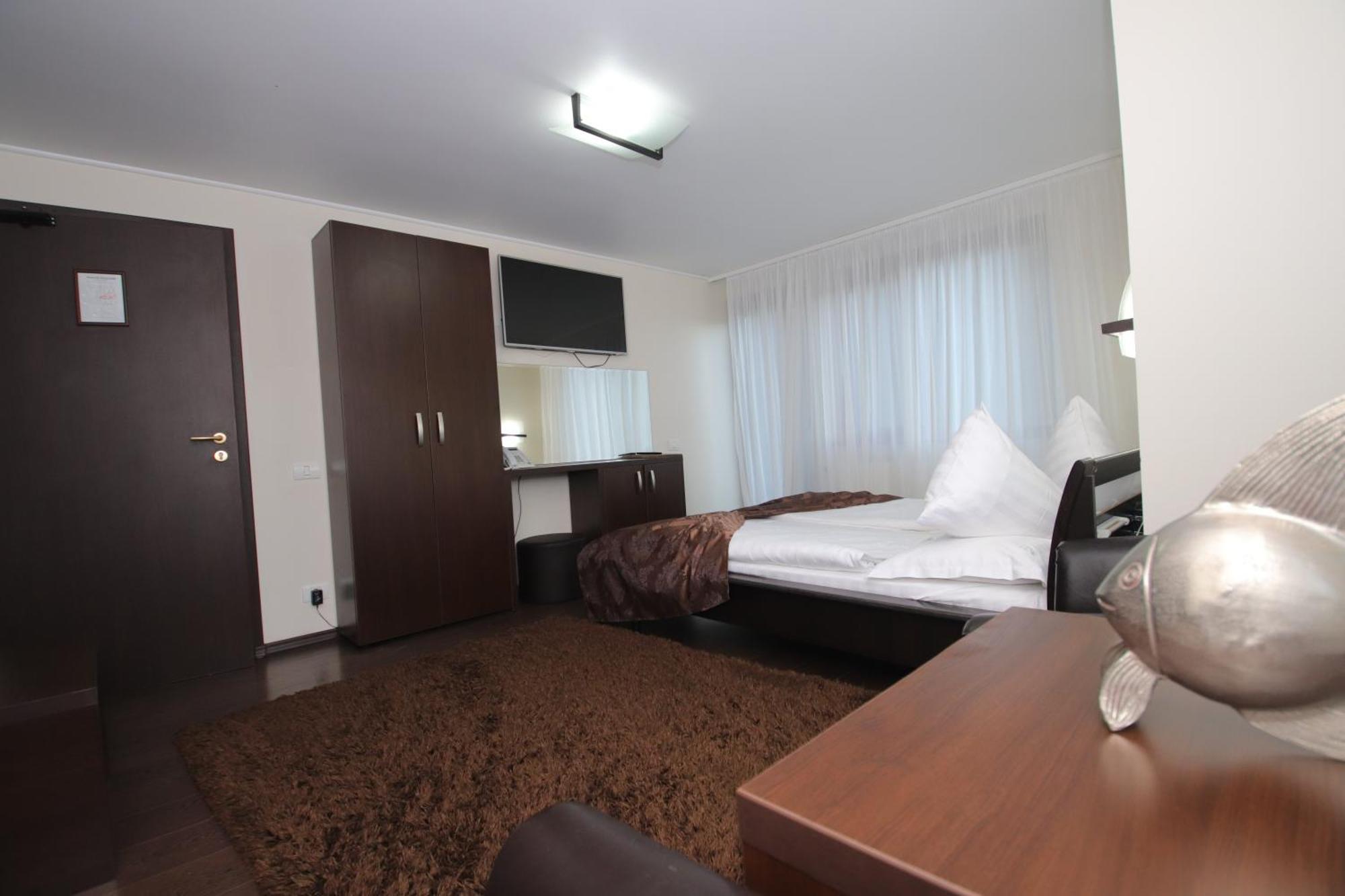 Hotel Complex Cochet Buşteni Exterior foto